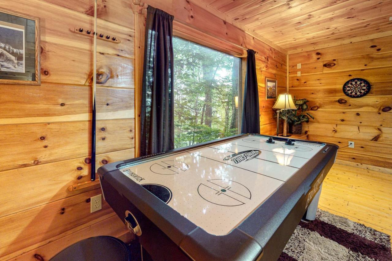 Bearfoot Lodge Gatlinburg Exterior photo
